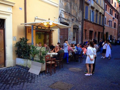Outside Da Enzo 29