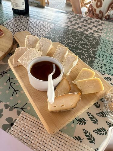 ….and AMAZING cheeses.