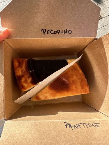 Photo from the Barcelona guide: Jon Cake