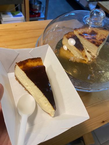 Photo from the Barcelona guide: Jon Cake